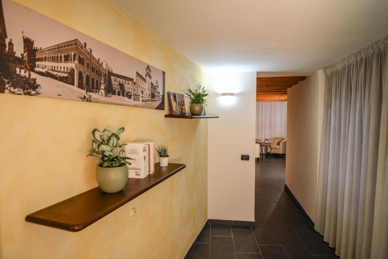 Zen Hotel Ferrara Luaran gambar